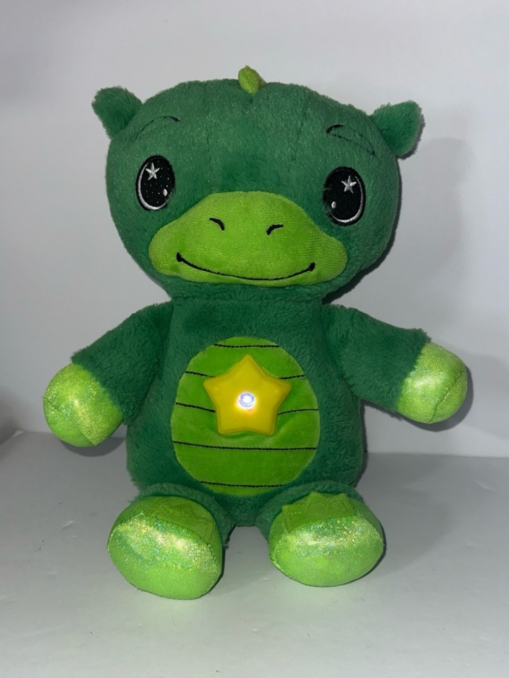 Star Belly Dream Lites Dragon Plush Night Light Projector Green Stuffed Toy
